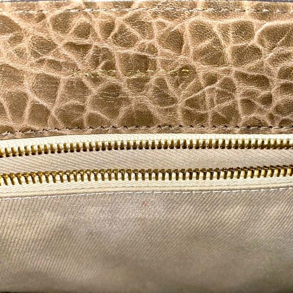 Marc Jacobs RARE Lock Key Lock It Up Pebbled Leather Camille Purse EUC 12” X 17” - Picture 7 of 7